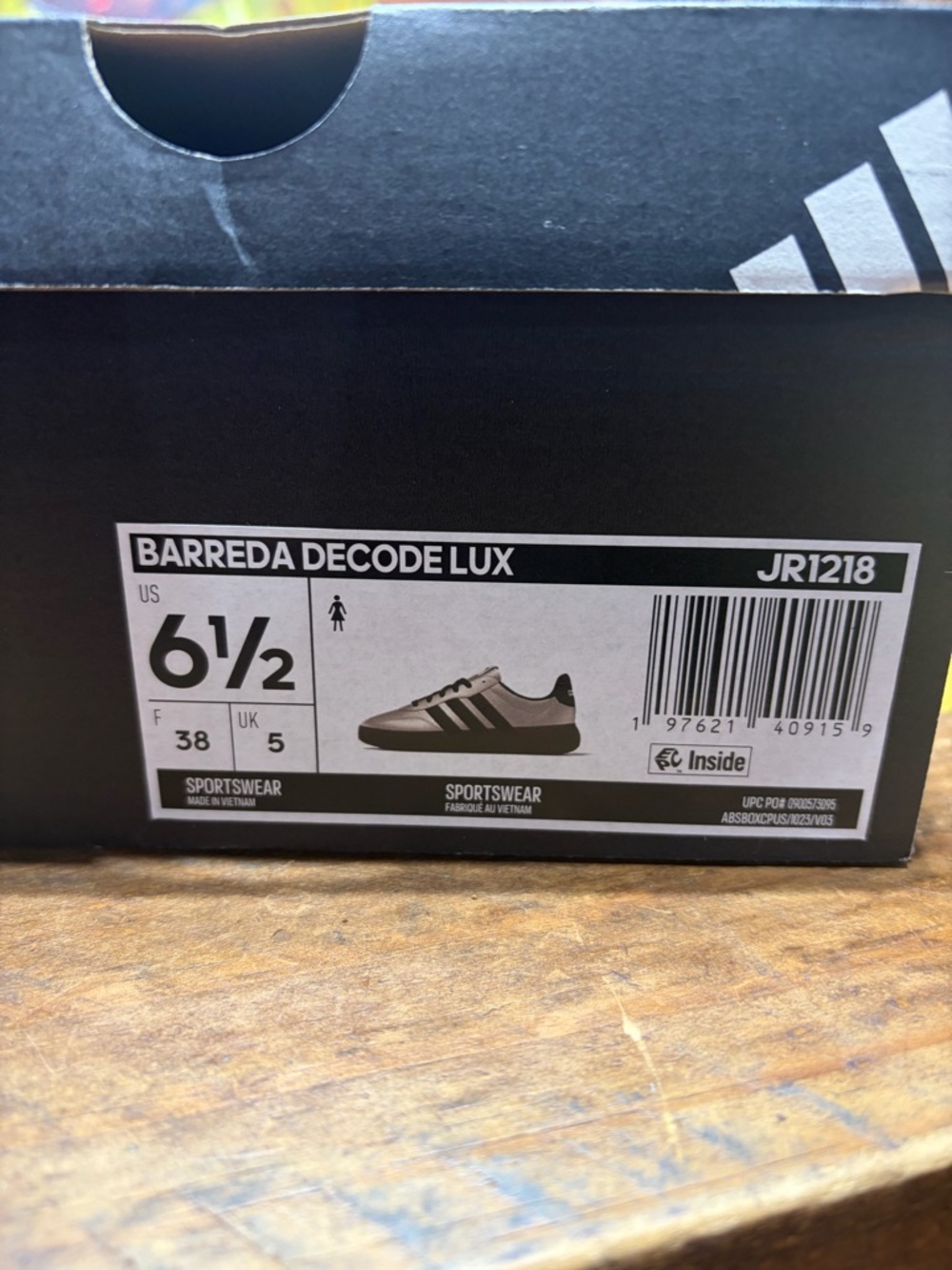 Adidas - Picture 8 of 8